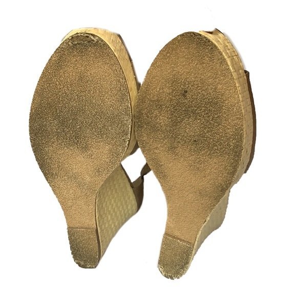 Steve Madden Ruffle Satin Wedge Heel Sandal Size 9 - Picture 7 of 11